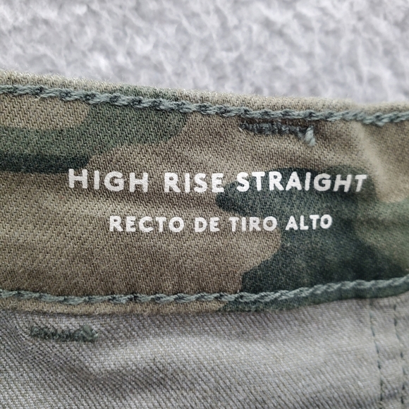 Universal Thread Jeans Camo High-Rise Straight Womens Size 10/30 - Picture 7 of 15